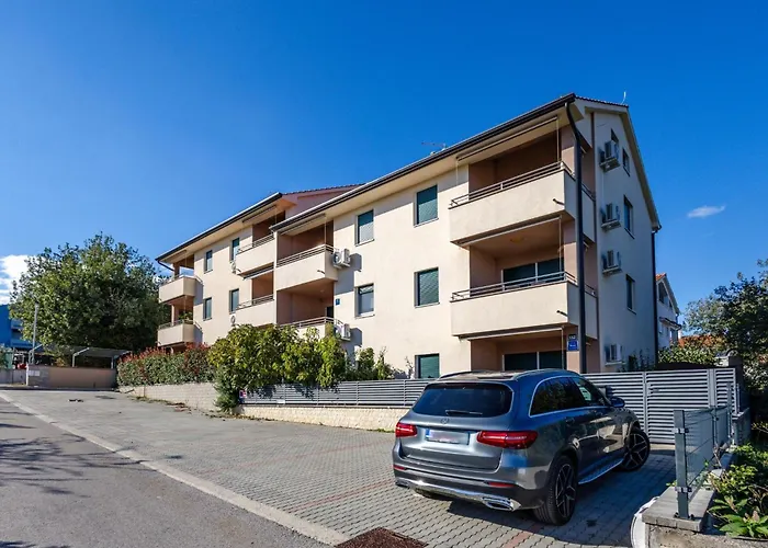 شقة Medna A5 By Interhome